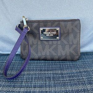 Michael Kors Wristlet